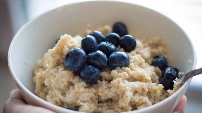 Bowl of oatmeal and blueberries