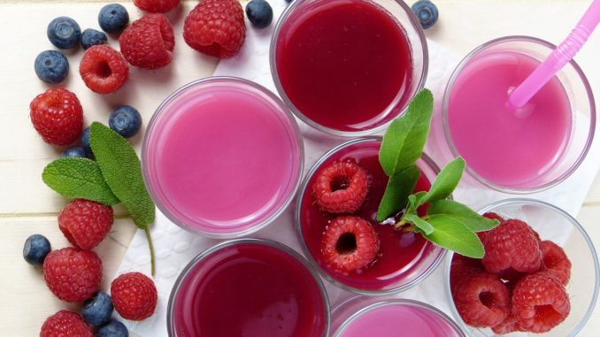 A range of nutritious fruit based weight loss smoothies